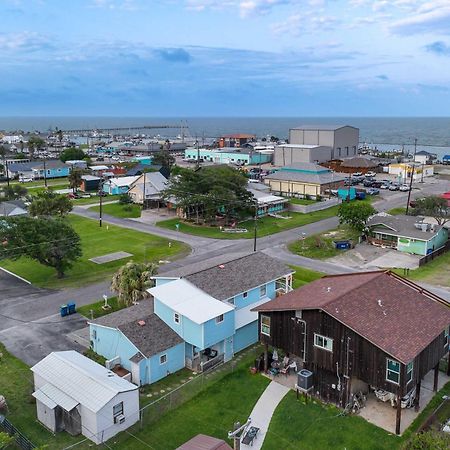 Beautiful Rockport Townhome - Walk To Aransas Bay! エクステリア 写真