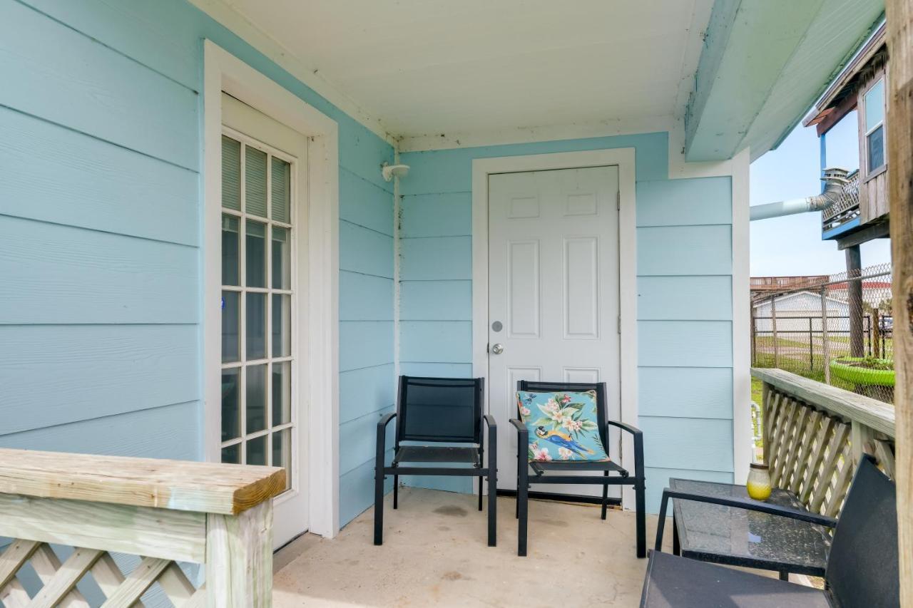 Beautiful Rockport Townhome - Walk To Aransas Bay! エクステリア 写真